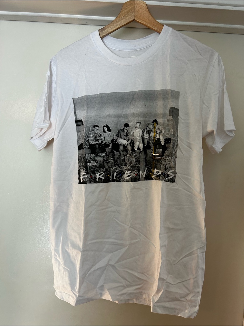 FRIENDS Black-and-White Graphic White Crew Tee